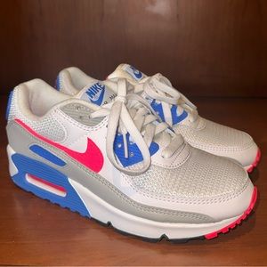 NIKE AIR MAX SNEKAERS